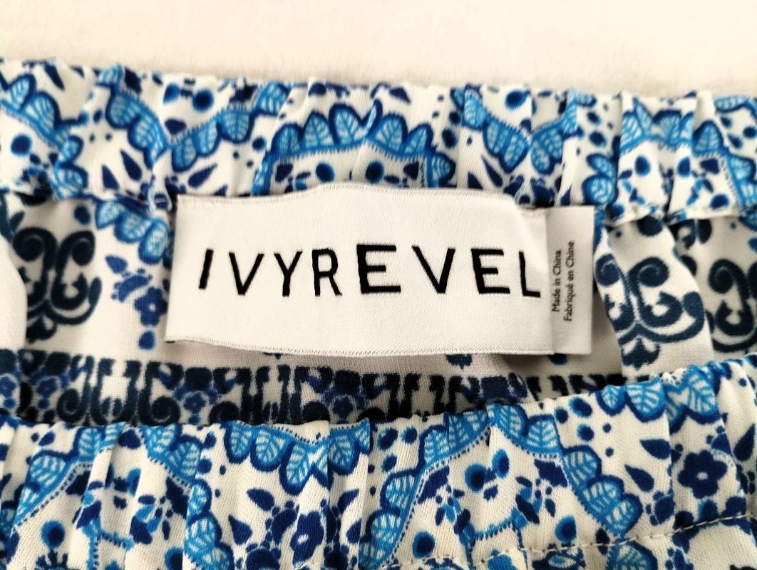Top: IVYREVEL Hose + Top Gr. 32 – Usato da Schübelbach venduto da Restwert_Schubelbach 4