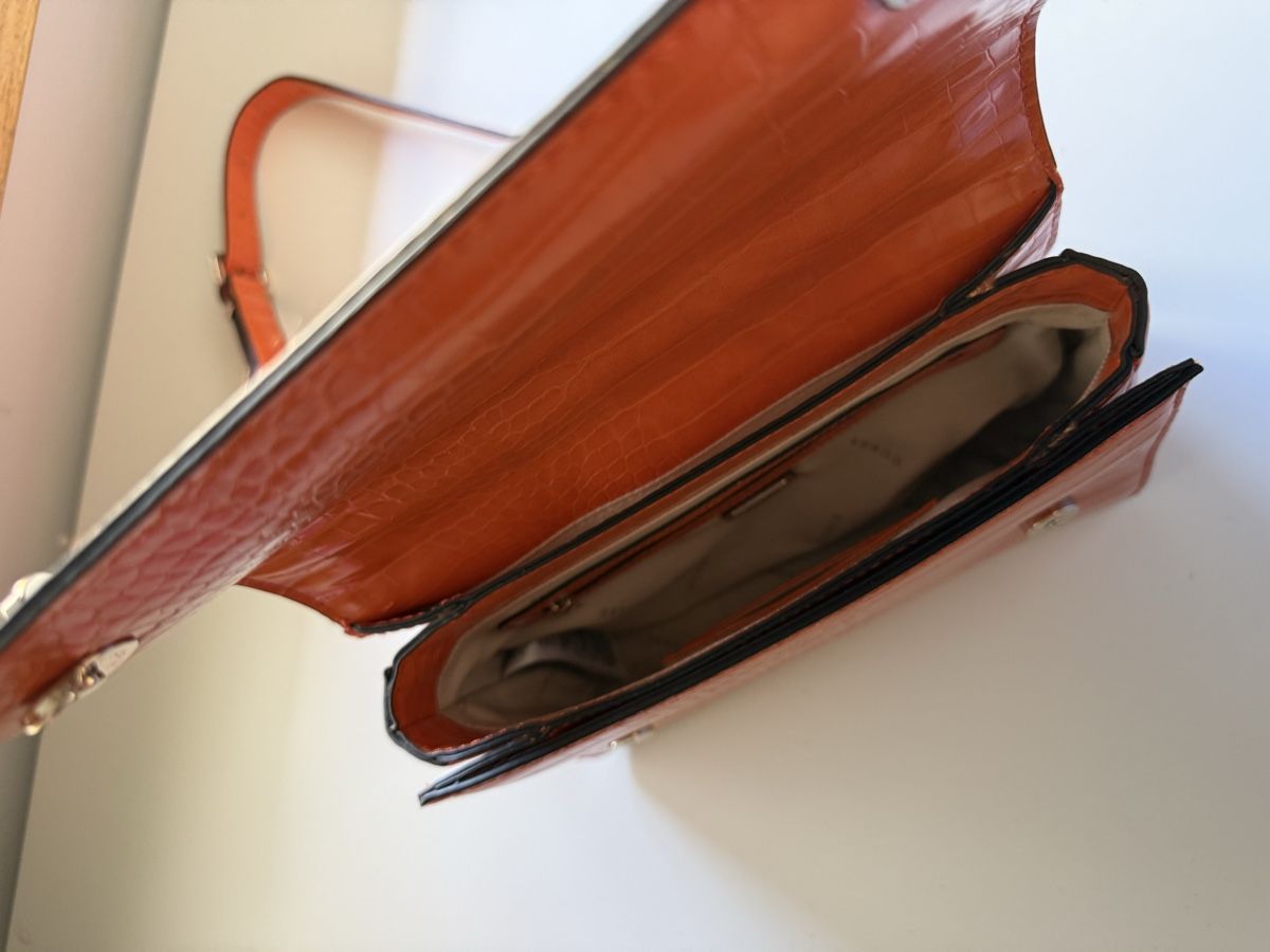 Guess Borse da donna: Sac Guess – Nuovo (secondo la descrizione) da Bulle venduto da tatzmont 3