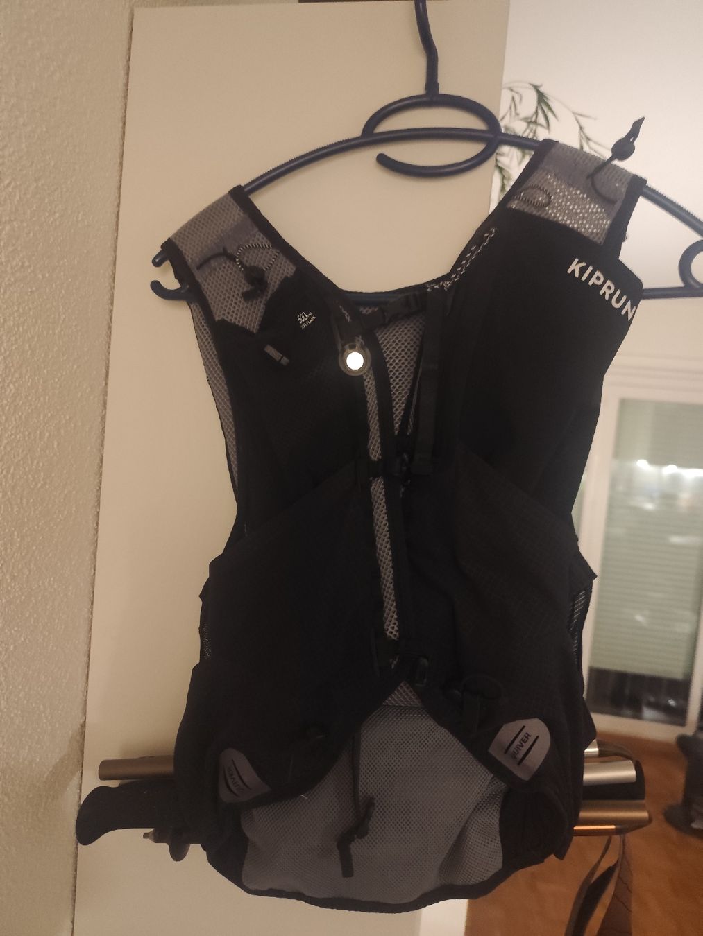 Decathlon Zaini: Sac trail Kiprun Performance  – Nuovo (secondo la descrizione) da Lausanne venduto da msp_l2py