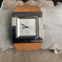 DKNY Uhr mit Lederarmband beige