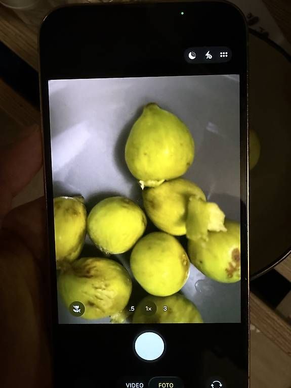 Telefoni cellulari / Smartphones: iPhone 13 Pro Max 128GB Gold Handy – Usato da Worb venduto da ansari 3