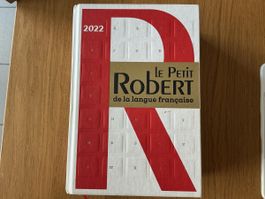 Le Petit Robert de la langue francaise 2022 book
