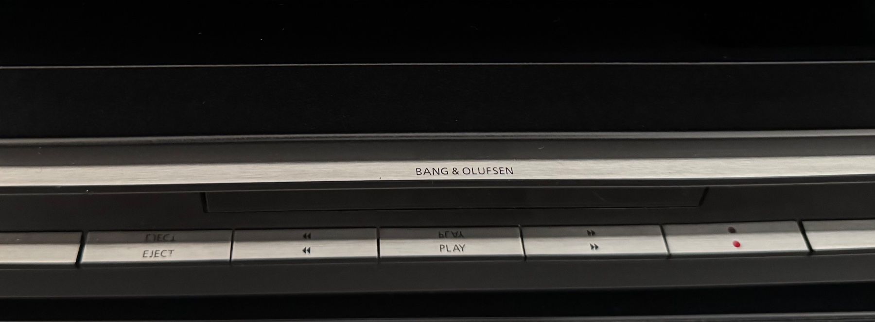Bang & Olufsen Systèmes audio & multimédias: Lecteur DVD BANG & OLUFSEN – D'occasion à Fribourg par Marina0113 3