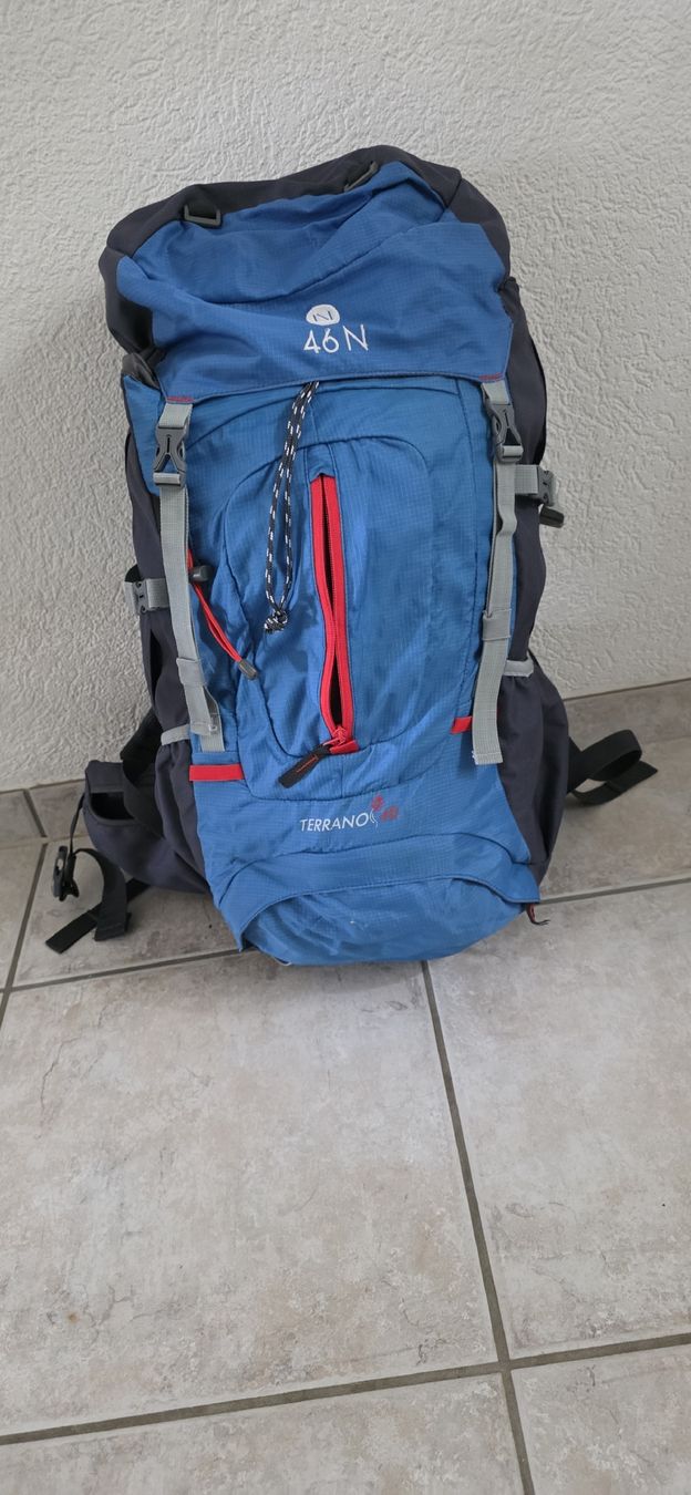 46 Nord Zaini: Wanderrucksack 46N Terrano,, 40 Liter – Usato da Zufikon venduto da Xelvia