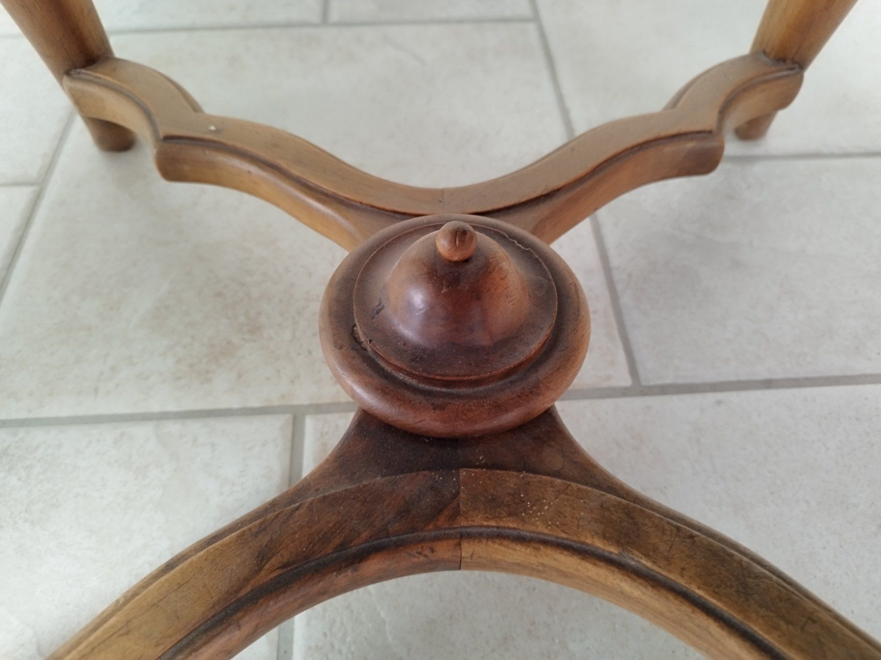 Chaises: Antike Stühle Barock oder Louis-XV Stil / Total CHF 60.- – D'occasion à Urtenen-Schönbühl par Kernbeisser25 4