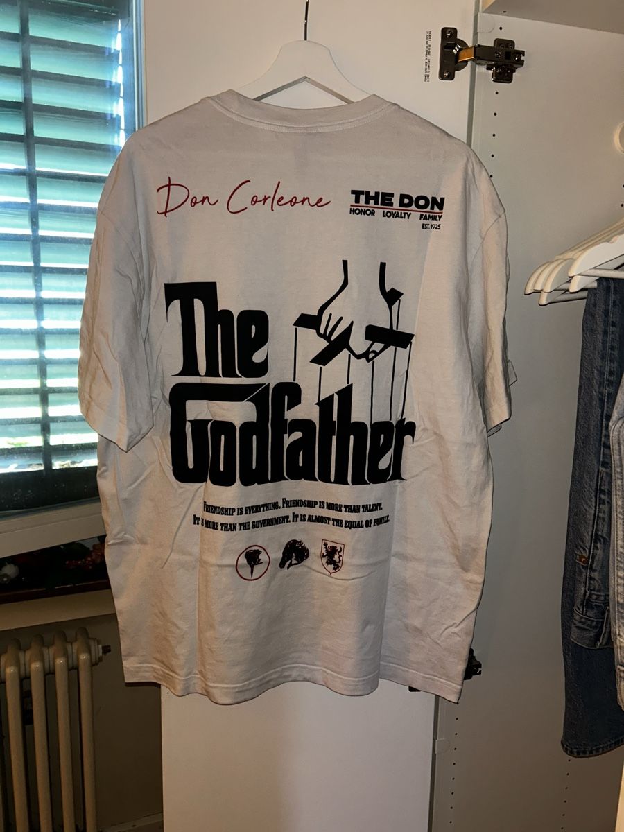 H&M T-shirt: T-Shirt – Usato da Pfäffikon ZH venduto da Proganeer 1