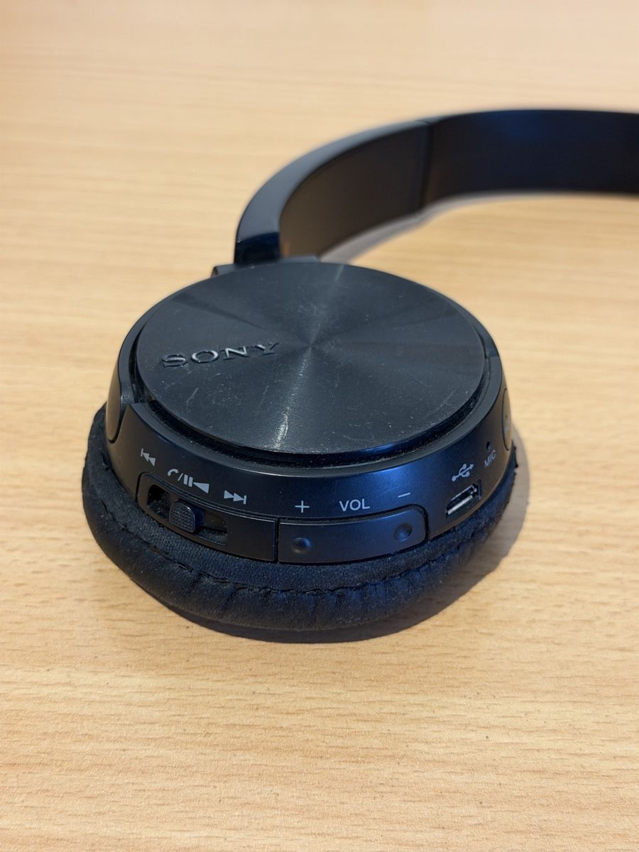Sony Cuffie: Sony Bluetooth Kopfhörer  – Usato da Bonstetten venduto da man_zrt7 1