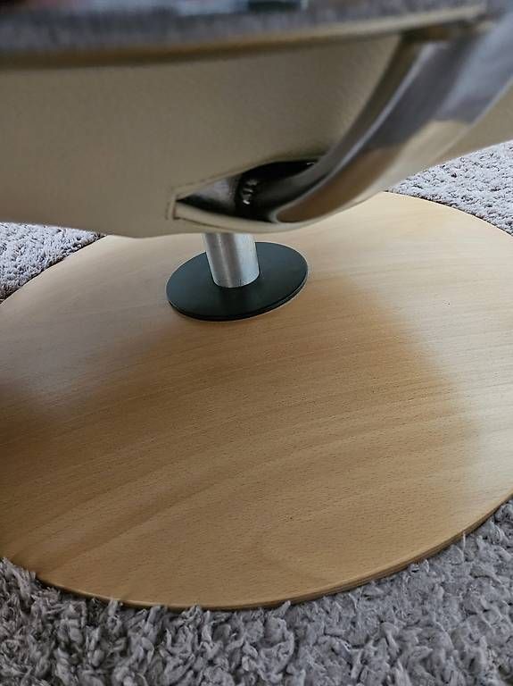 Poltrone: Relaxsessel elektrisch Leder Beige – Usato da St. Gallen venduto da seemann44 2