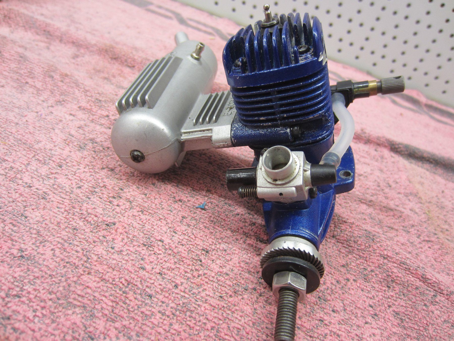 Motoren: Verbrennermotor OS MAX 40 LA – Gebraucht aus Bachenbülach von Fishair 1