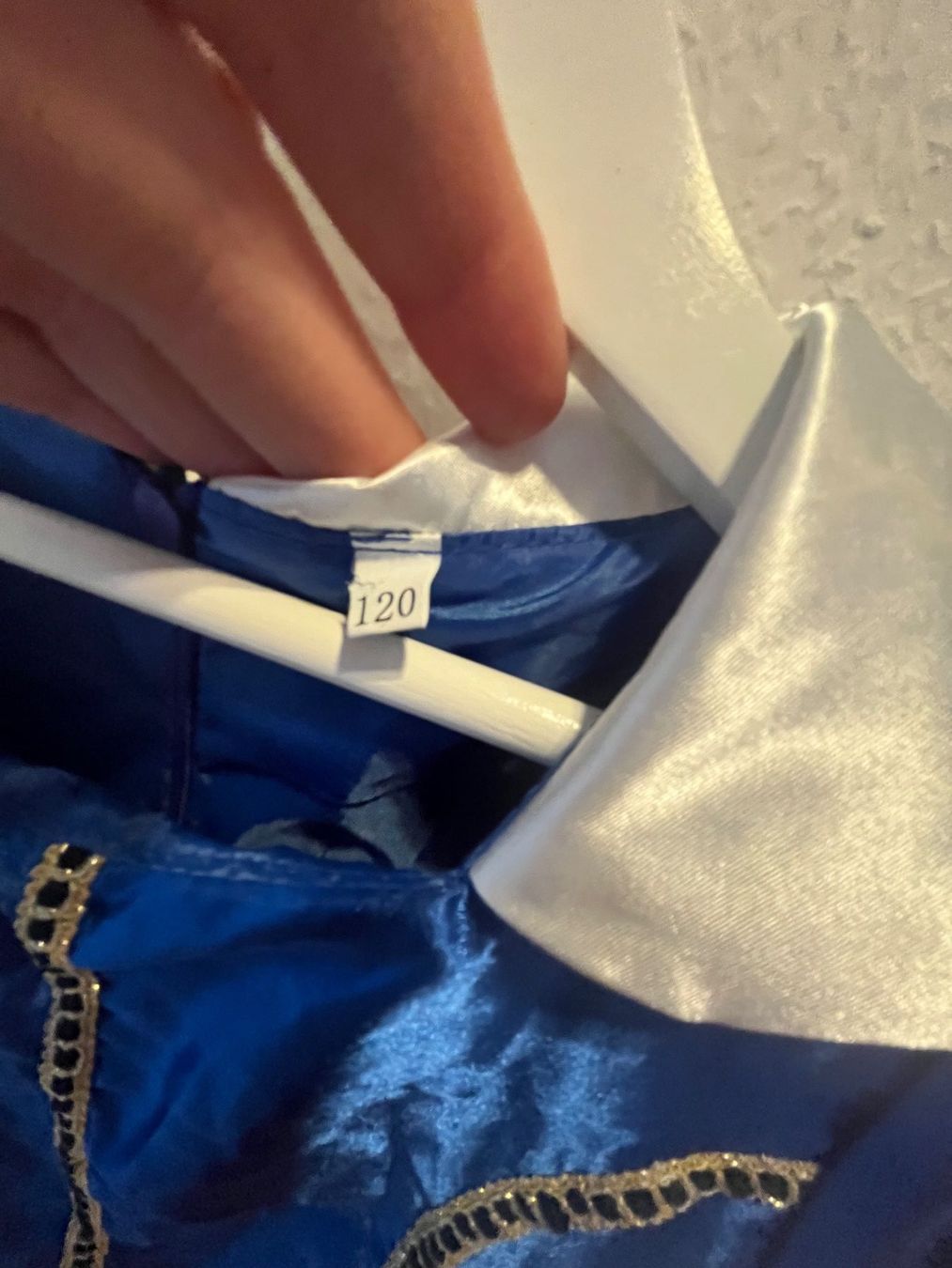 Completi: Snow White costume 120cm – Usato da Genève venduto da dmt_y25y 7
