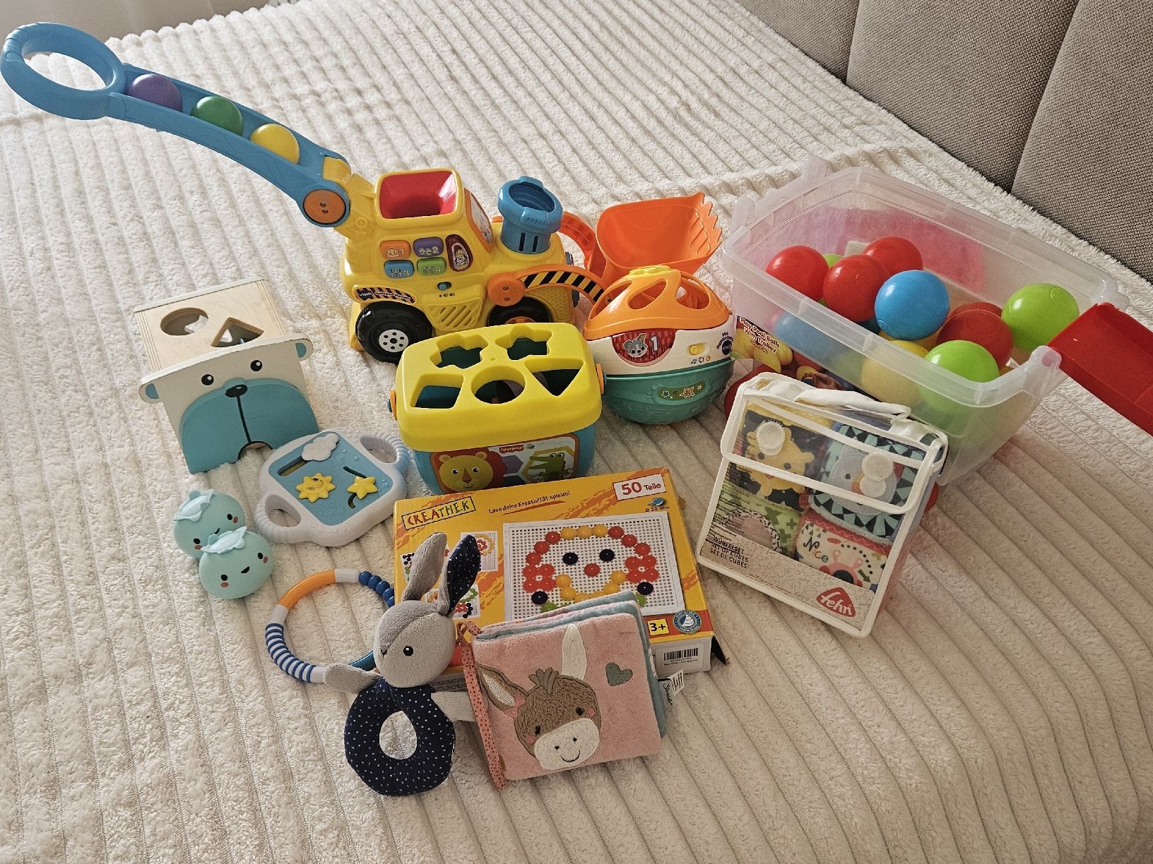 Spielzeuge: Baby-/Kinderspielzeugset – Gebraucht aus Volketswil von lar_di24