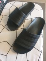 Badeschuhe Adidas Adilette Schwarz Groesse 42 neu