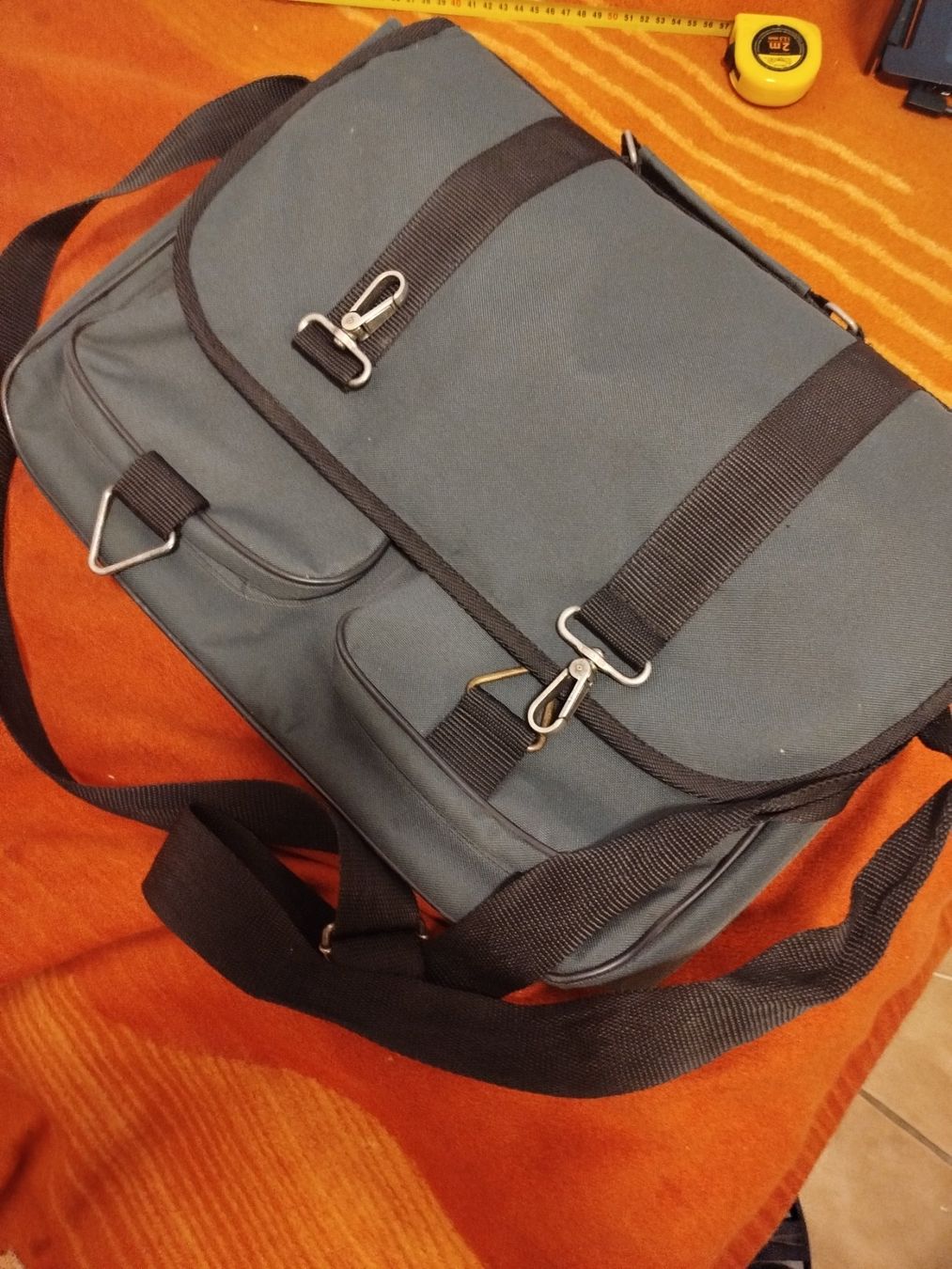 Borse: Tasche für Laptop oder Dokumente – Usato da nottwil venduto da joz2020