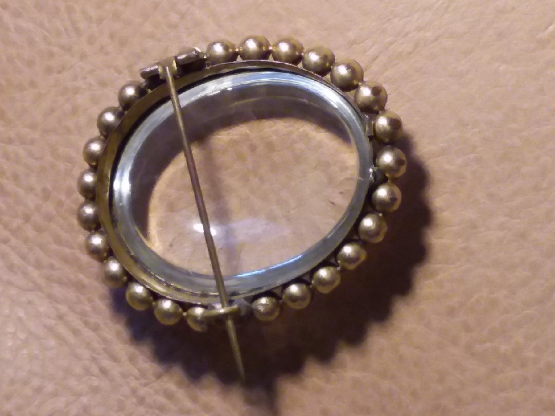 Spille & Fermagli: Vintage Glas Brosche Antik – Usato da Zürich venduto da sanwit 2