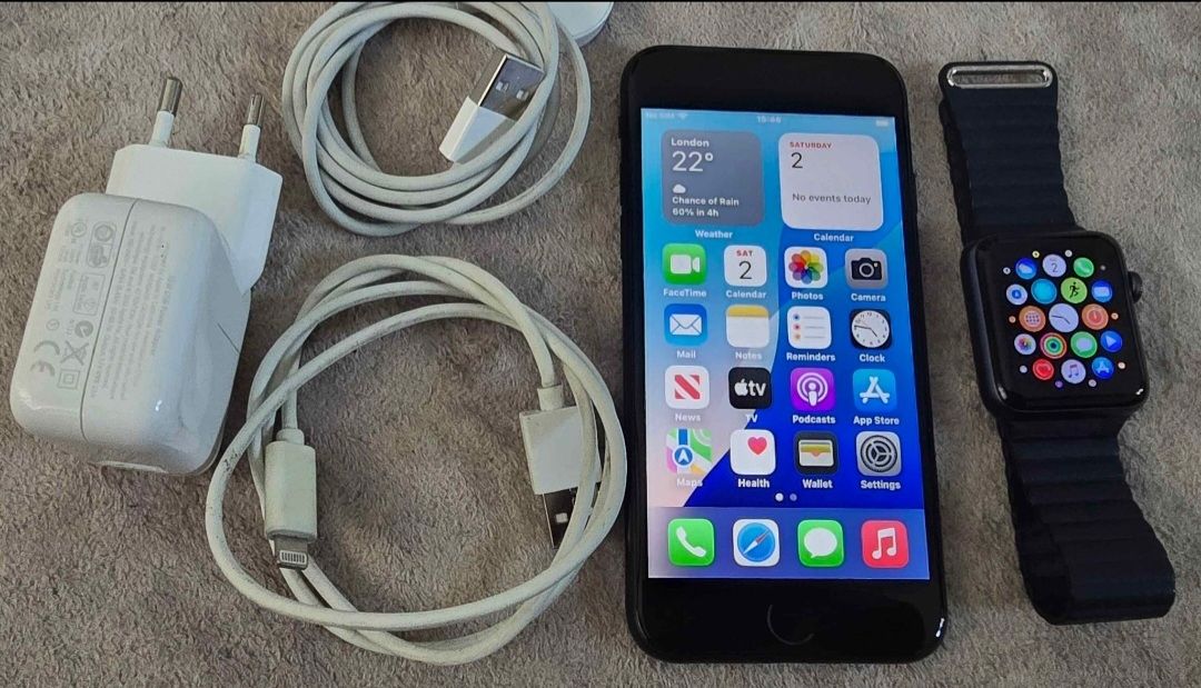 Apple Telefoni cellulari / Smartphones: Apple iPhone SE + Apple Watch Series 2 - Bundle – Usato da Studen BE venduto da tha_dhp8 5
