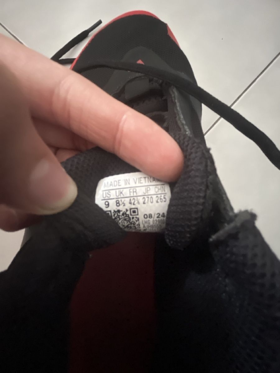 Adidas Herrenschuhe: Scrape adidas basketball  – Gebraucht aus Lugano von eli_27zr 8