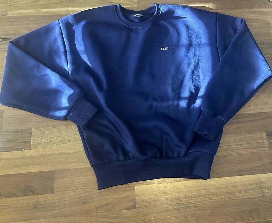 Maglioni & Felpe: Crewneck – Nuovo e nell'imballaggio originale da Willisau venduto da lev_f6dx