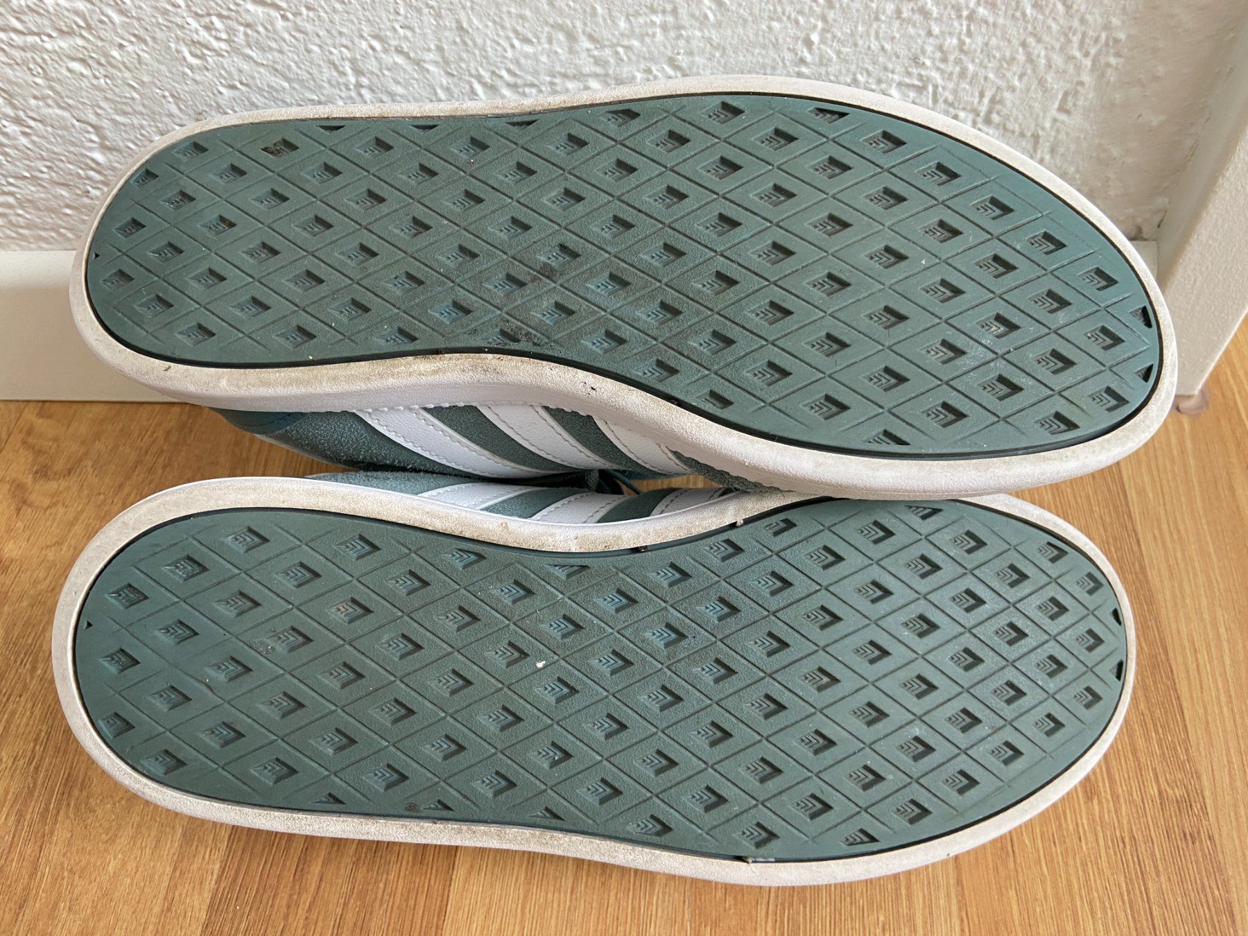Adidas Scarpe per ragazze: Adidas Sneackers, Gr. 38 – Usato da Ehrendingen venduto da CalvineT 3