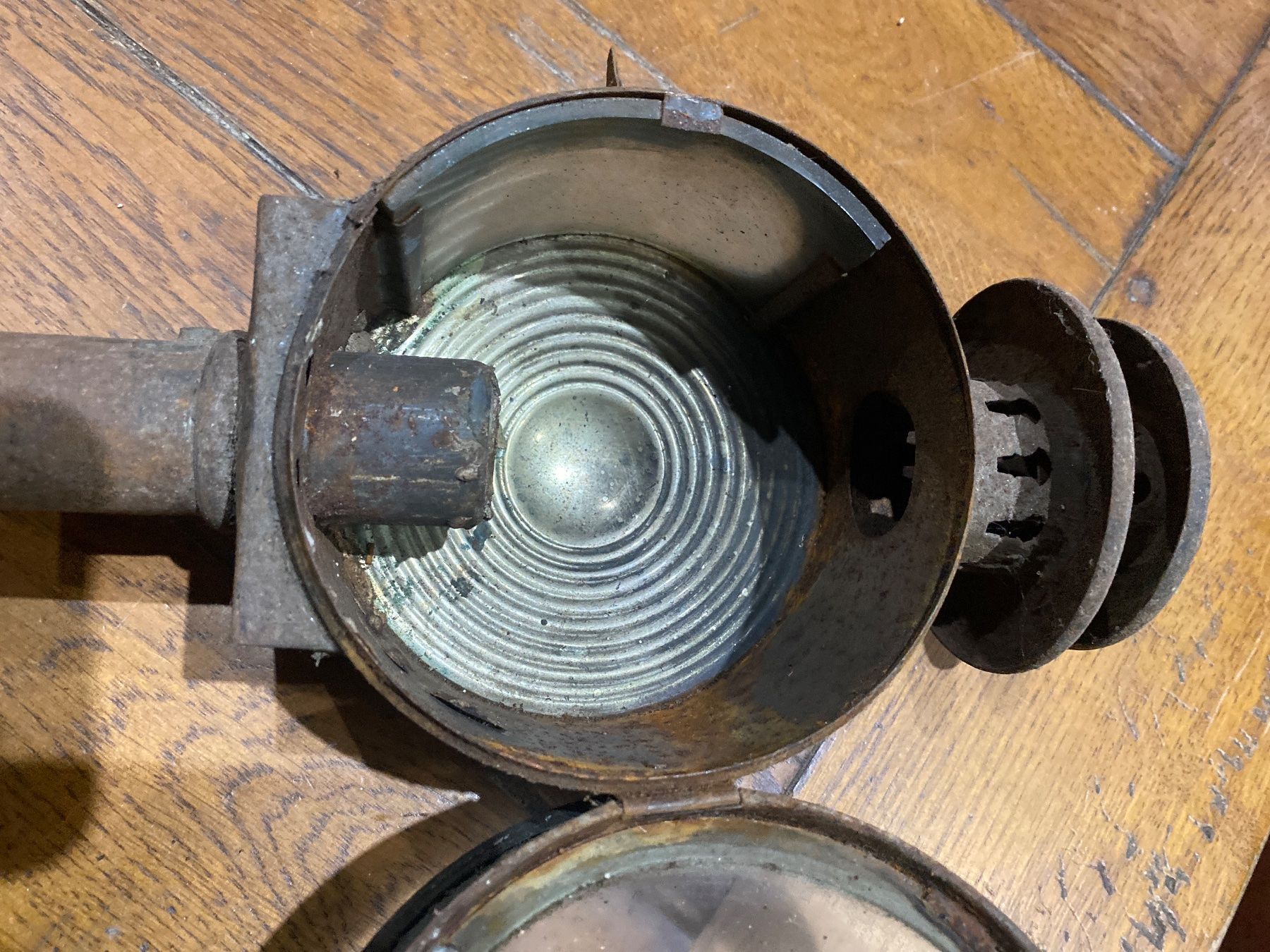 Lampen: Très ancienne lampe calèche? Ou autre – Gebraucht aus Lajoux JU von Briard0 4