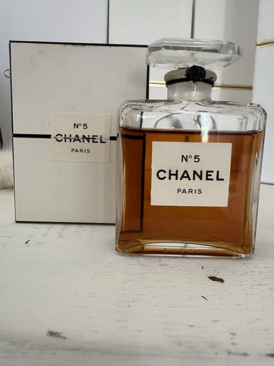 Chanel Profumi & Eau de Toilette: Ultra Vintage Chanel no5 Extrait – Nuovo e nell'imballaggio originale da Ehrendingen venduto da nana99
