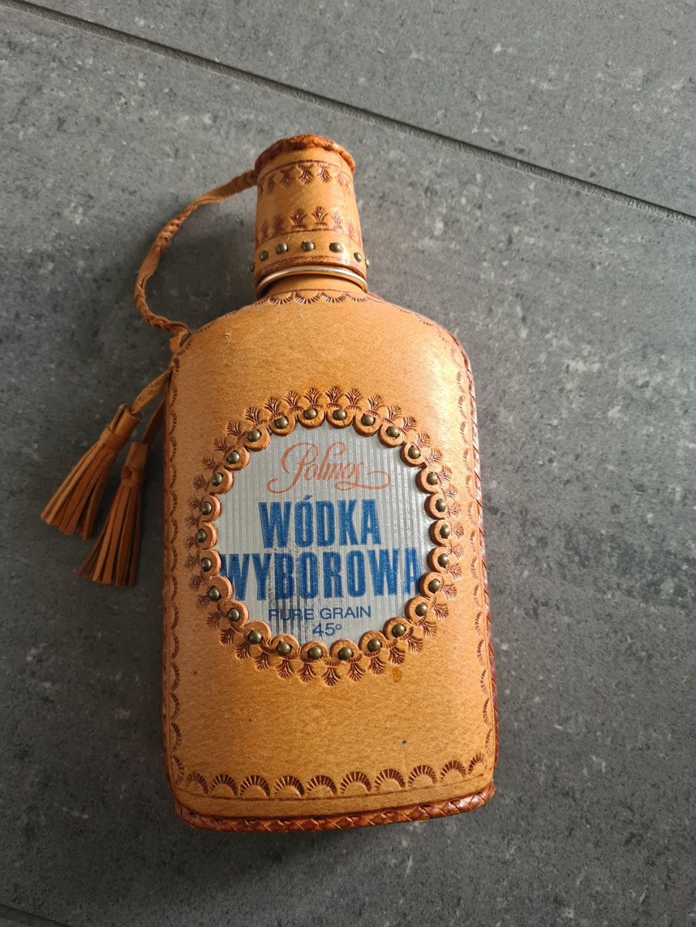 Bevande alcoliche: Alter Vodka aus den Jahr 1975. – Nuovo (secondo la descrizione) da Meisterschwanden venduto da Luluku