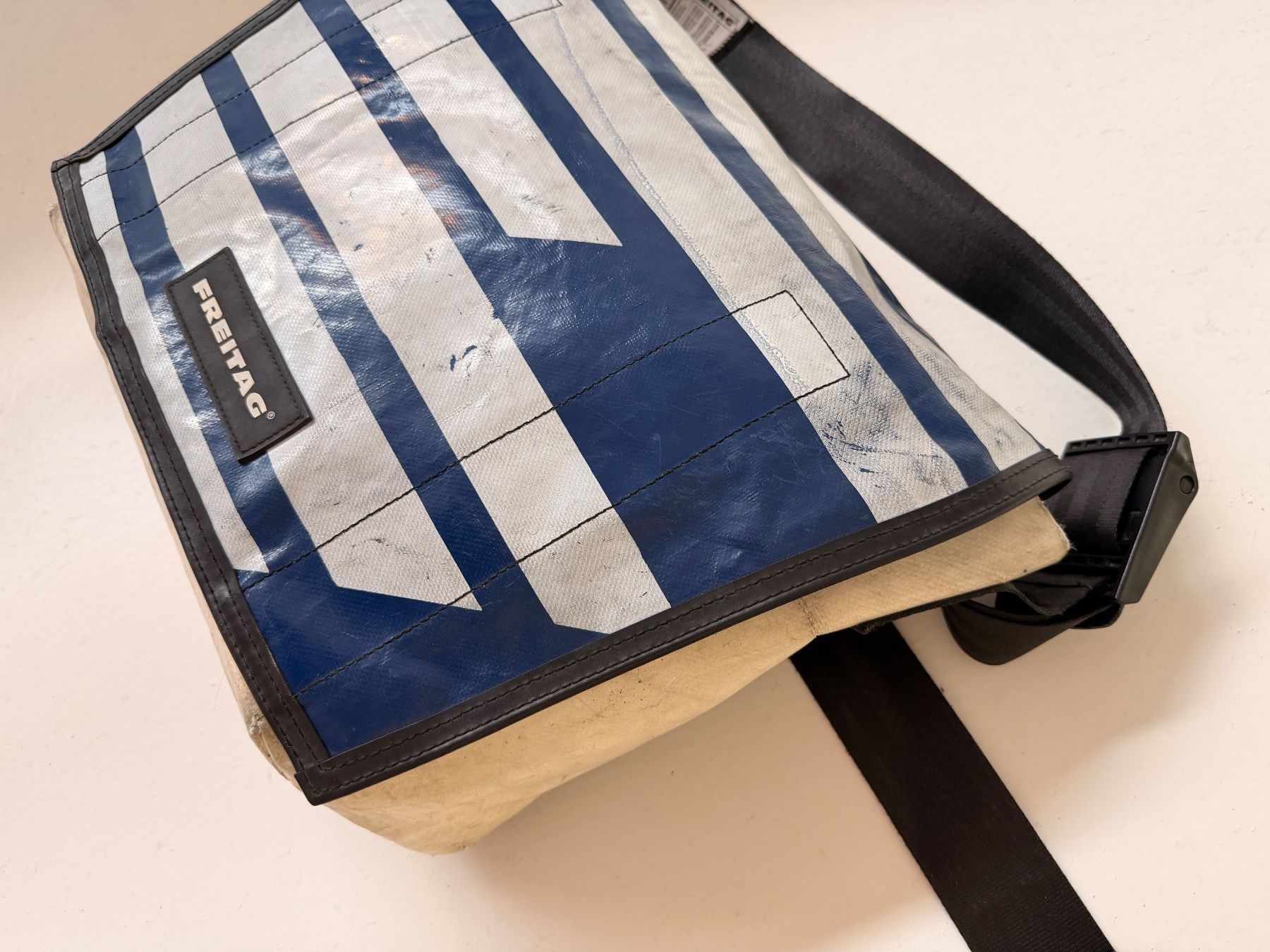 Freitag Borse: Freitag Tasche Schultasche Freizeittasche – Usato da Bern venduto da die_6p8g 1