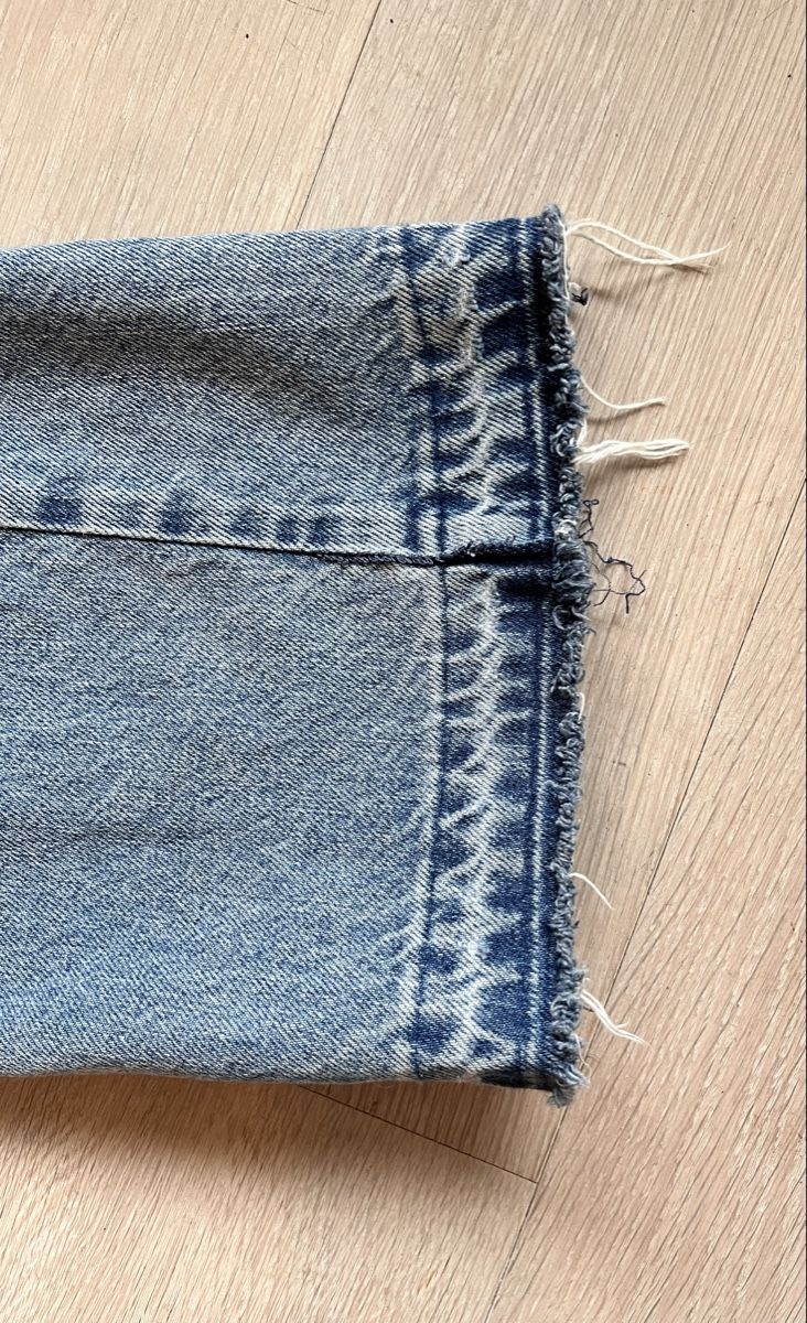 Zara Jeans: ZARA Jeans im Used-Look, Grösse 38 – Usato da Aarau venduto da PPhof96 1