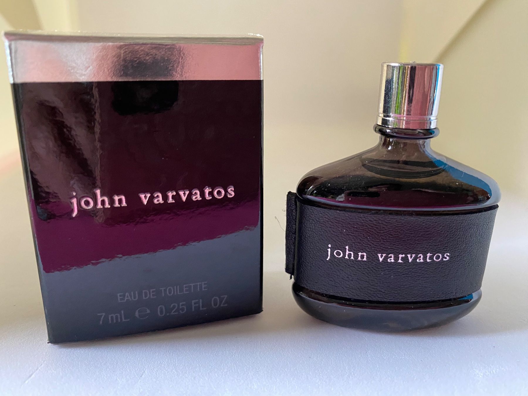 Profumi & Eau de Toilette: Miniature John Varvatos 7ml – Nuovo e nell'imballaggio originale da Bouveret venduto da wes_7zll