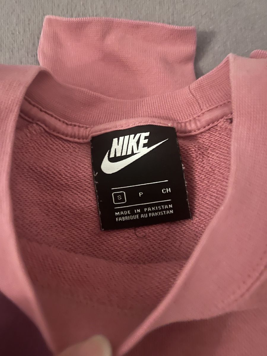 Nike Maglioni & Felpe: Nike Damen Pullover, Grösse S, Rosa  – Nuovo (secondo la descrizione) da Eiken venduto da Lera.24 1