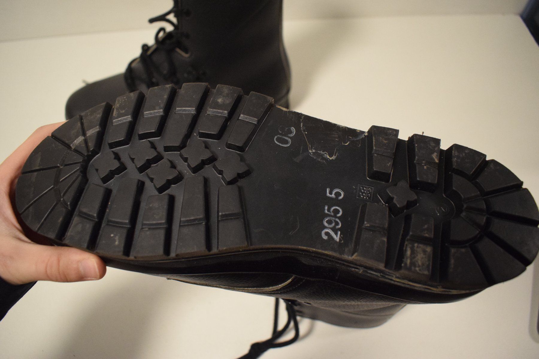 Scarpe da uomo: Militärschuhe – Usato da Zürich venduto da Brockito 4