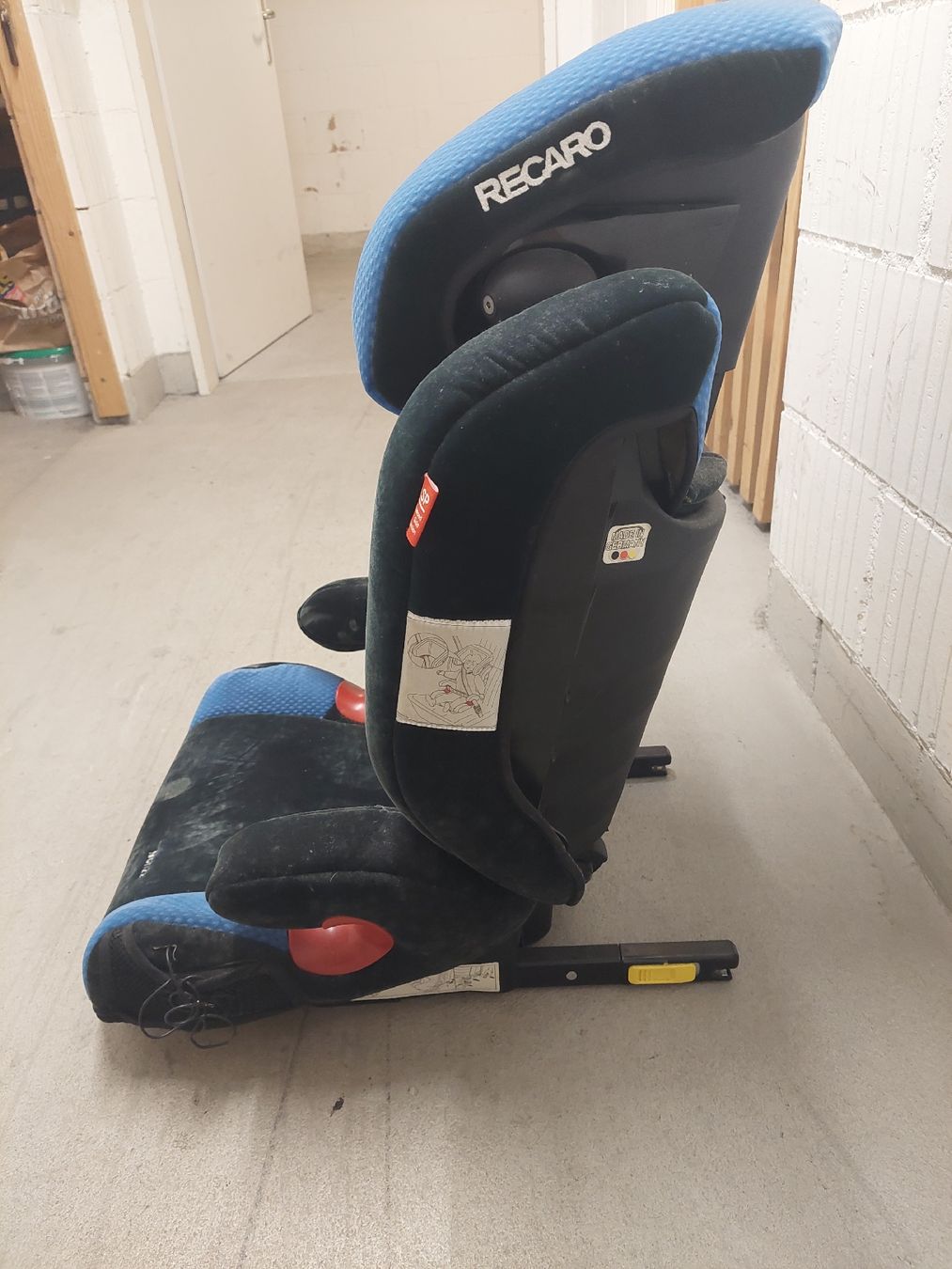 Recaro Seggiolini per auto: Recaro Kindersitz Isofix – Usato da Wallisellen venduto da Fifo80 2