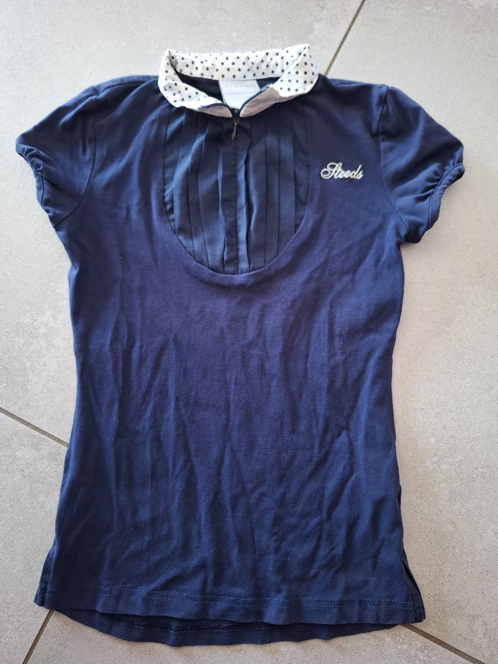 Felix Bühler Blusen, T-Shirts & Tops: t-shirt Steeds, 140 – Gebraucht aus Tramelan von yok-yok