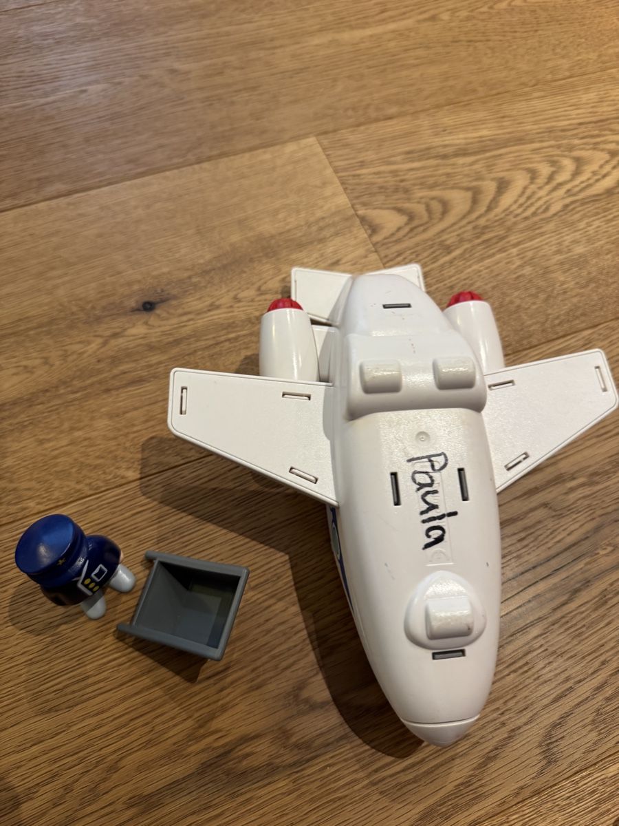 Playmobil Giocattoli: My first Playmobil - Flugzeug mit Pilot  – Usato da Herisau venduto da Jumanji-J 1