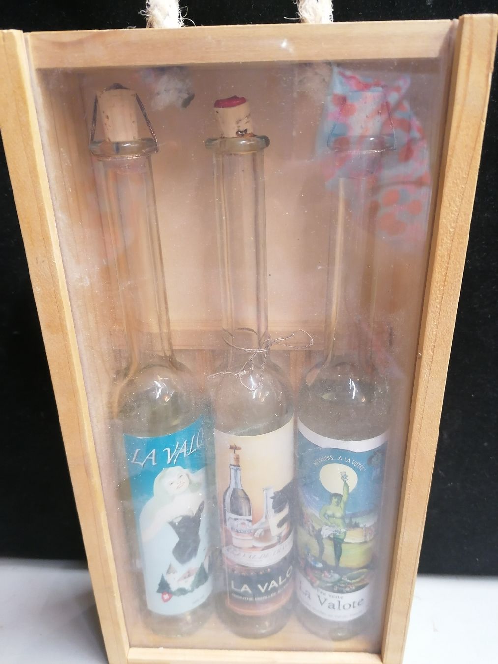 Spirituosen: 3 BOUTEILLES Valoté – Gebraucht aus Genève von Leboucheoreilles 3