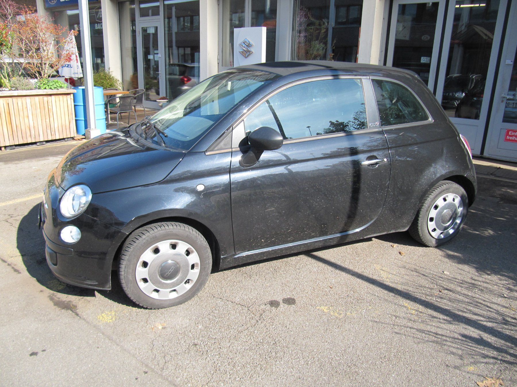 Fiat Automobili: Fiat 500 1.2 Cabrio – Usato da Rotkreuz venduto da auto-bachmann 3