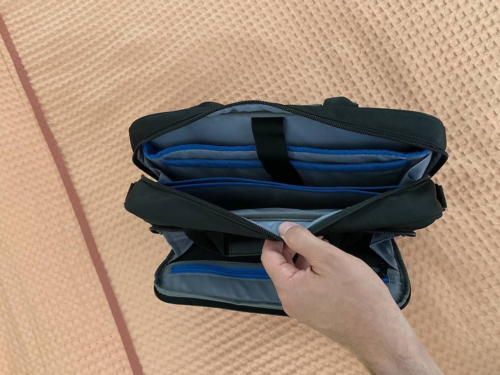 Taschen: DELL Laptoptasche – Gebraucht aus Bern von duschenhocker 3
