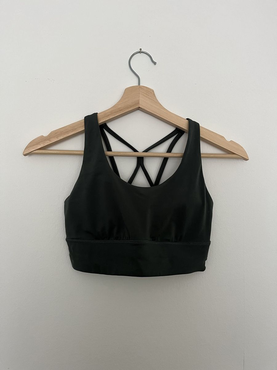 Oysho Sonstige Unterwäsche: Sport BH von Oysho – Gebraucht aus Zürich von jul_5lt7