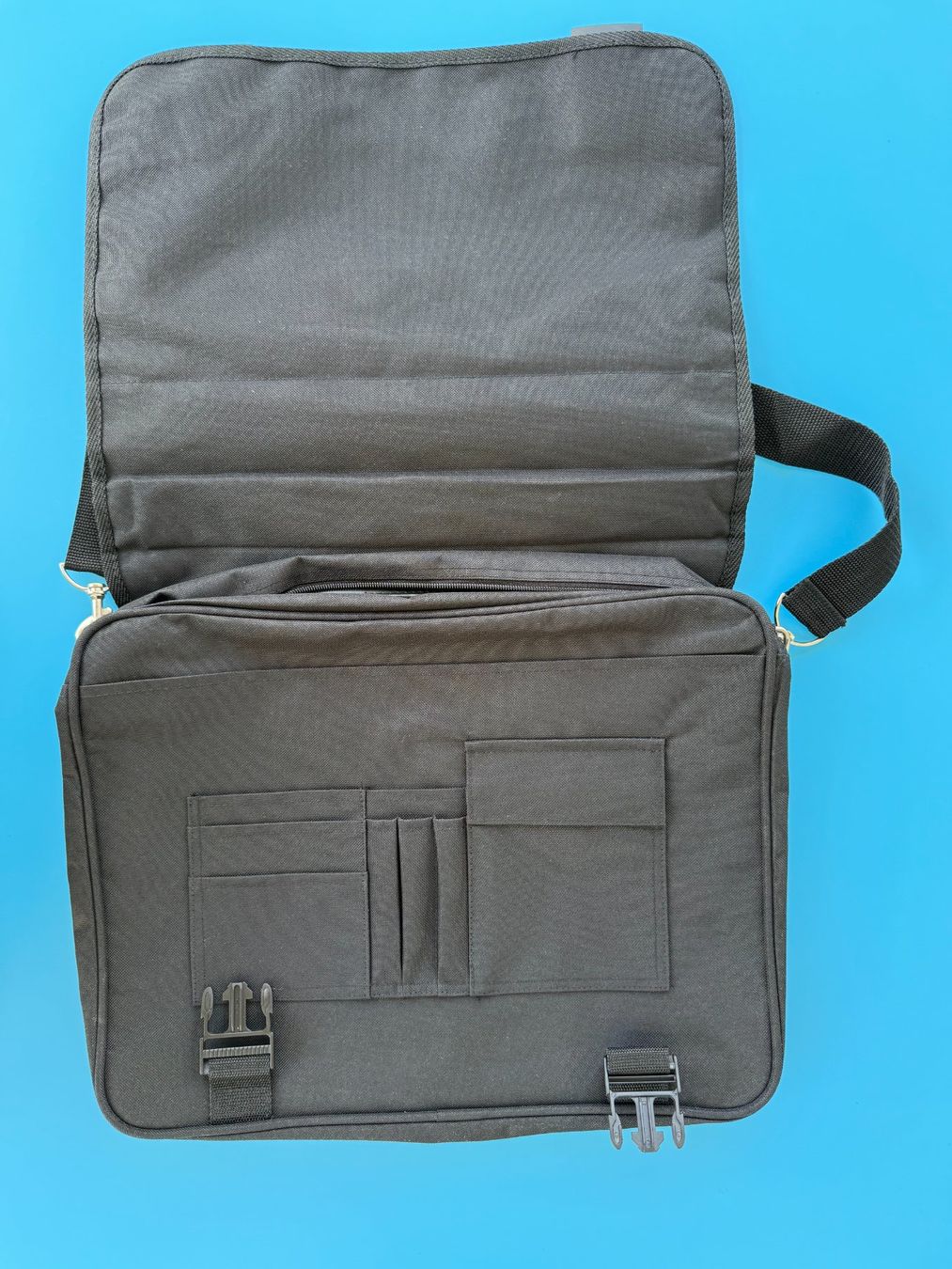 Taschen: BEKB Laptoptasche Business mit vielen Fächern – Neu (gemäss Beschreibung) aus Subingen von ArtBead 3
