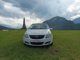 Opel Corsa D 2009 1.2 (80 PS) Sportmodell