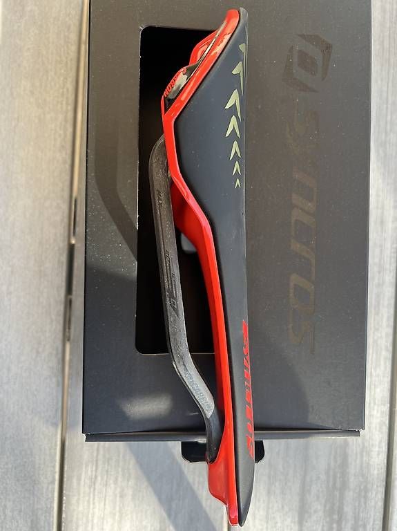 Scott Pezzi di ricambio: Saddle carbon Nino special edition – Nuovo (secondo la descrizione) da Bulle venduto da CyclingSwiss 2