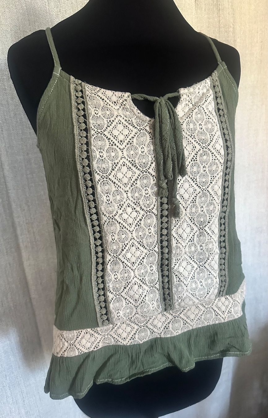 Tops: Sommertop von Mossimo Supply Gr. S – D'occasion à Muri AG par Shoshana5 1