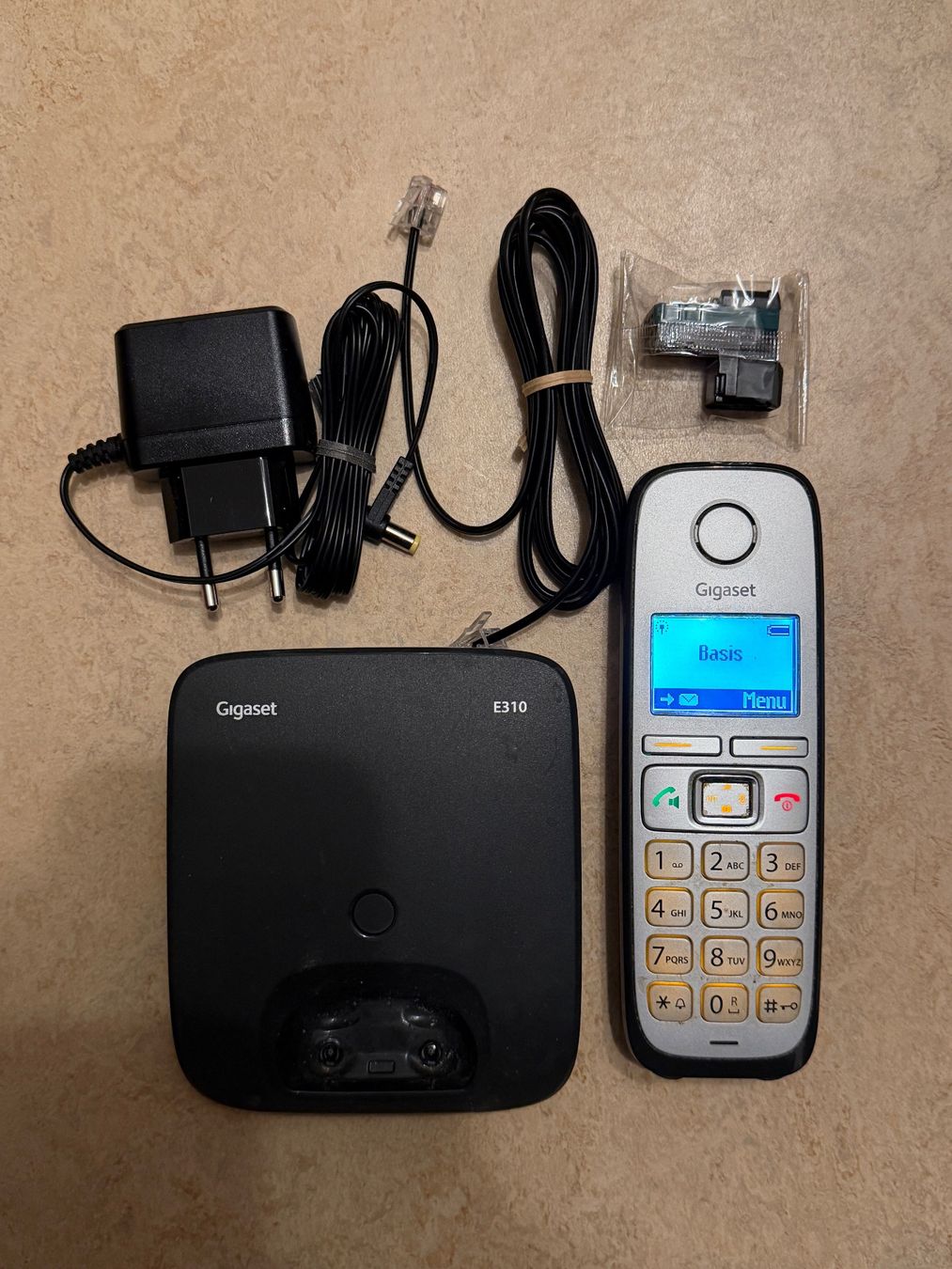 Gigaset Telefoni: Gigaset E310 Schnurlos Telefon – Usato da Zürich venduto da fresh0001