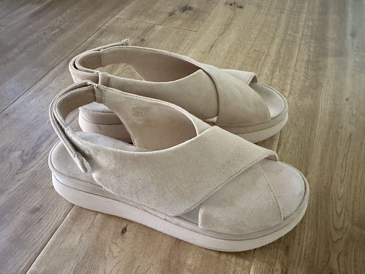 Mjus Scarpe da donna: Mjus Sandalen beige Grösse 38  – Usato da Steckborn venduto da smilla70 2