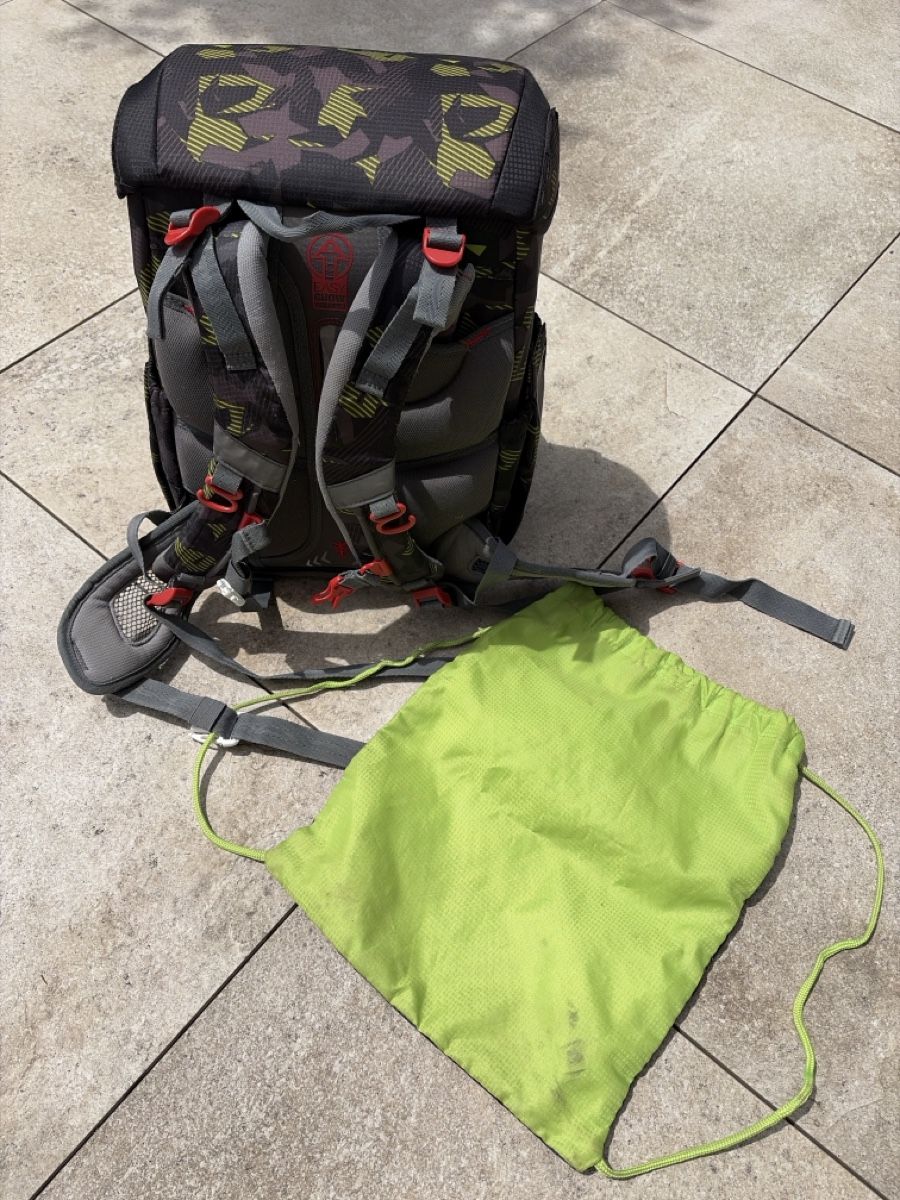 Step by Step Borse & Zaini: Step by Step Schulthek – Usato da Gachnang venduto da Skyjumper 1