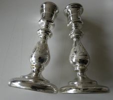 2 Silber antike  Kerzenständer,  Spiegelglas, versilbert