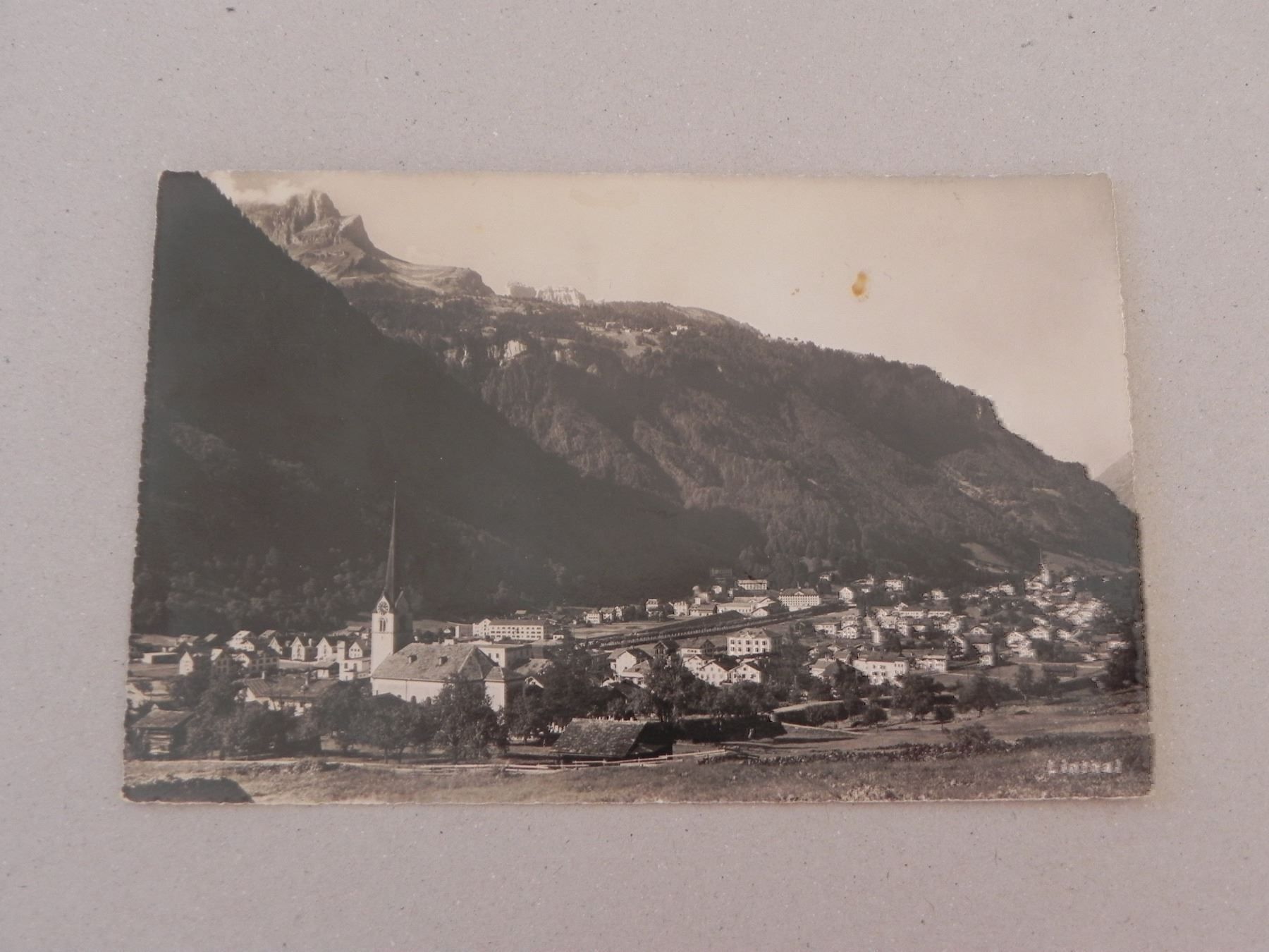 Cartoline postali: Ansichtskarte Linthal Glarus GL 1946 – Usato da Siebnen venduto da krimsie