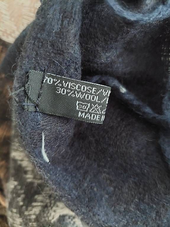 Foulard & Sciarpe: Vierecktuch mit Fransen – Usato da Gossau SG venduto da sus_bkb7 1