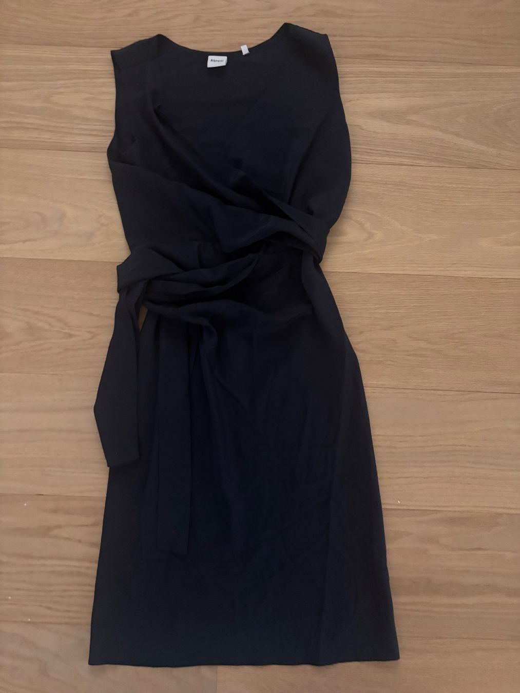 Aspesi Robes: ASPESI Kleid dunkelblau aus Seide – Neuf (Voir description) à Affoltern am Albis par b-arte