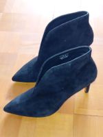 & Other Stories - Elegant Black Suede Ankle Boots, Size 40