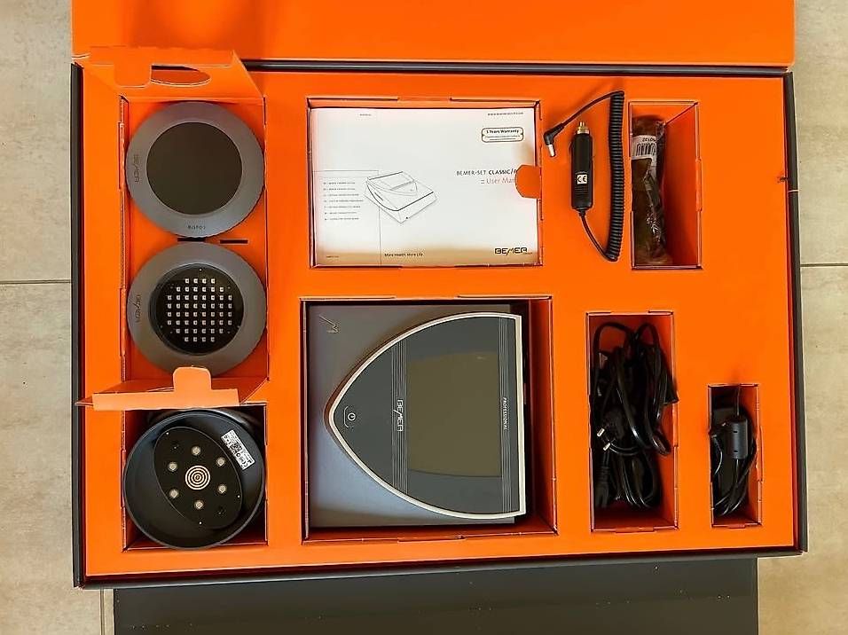 Attrezzature mediche: Bemer Pro set avec accu neuf – Nuovo e nell'imballaggio originale da Penthaz venduto da Medhufushi2011